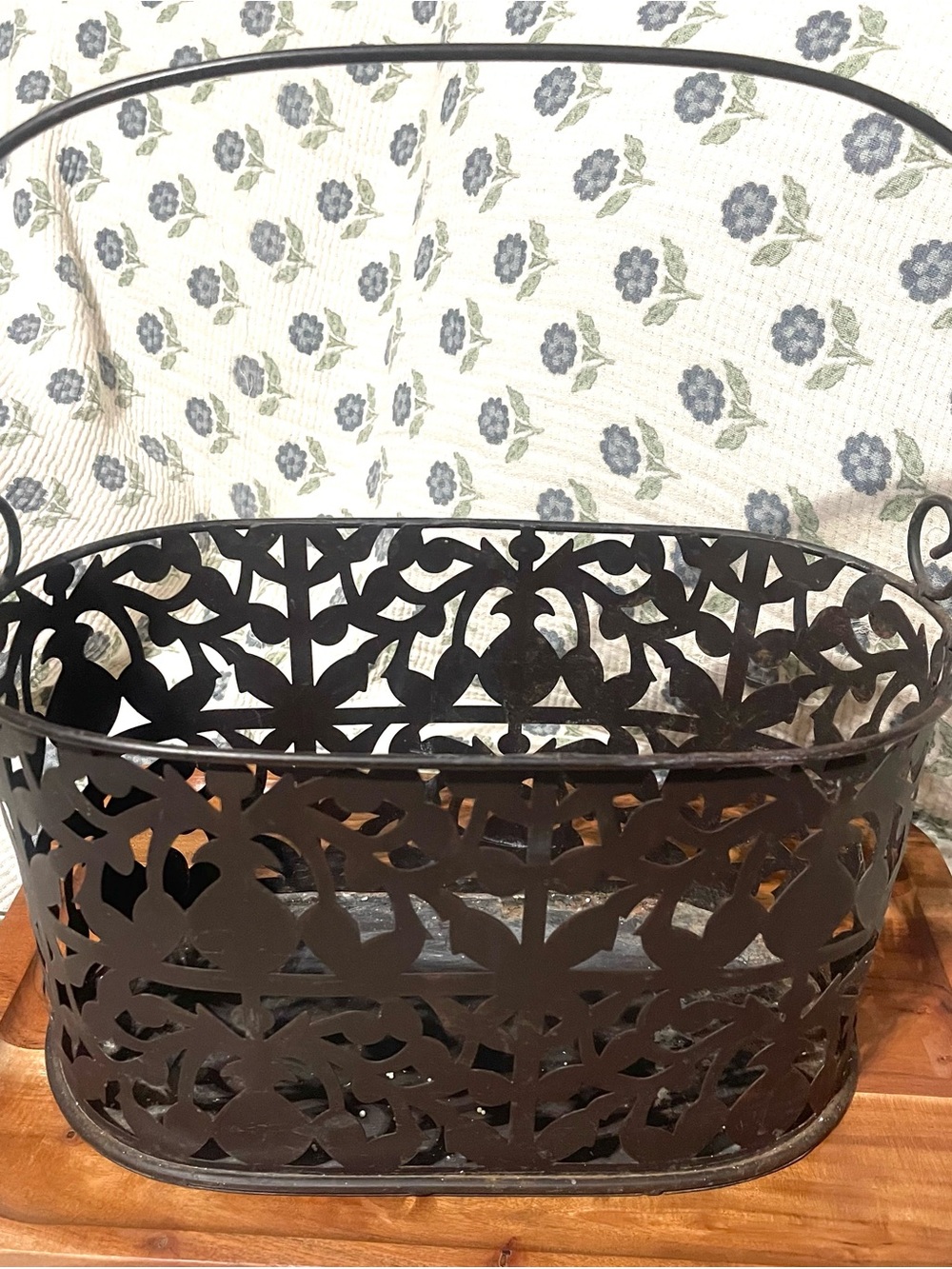 Decorative Black Metal Filigree Basket with Handle